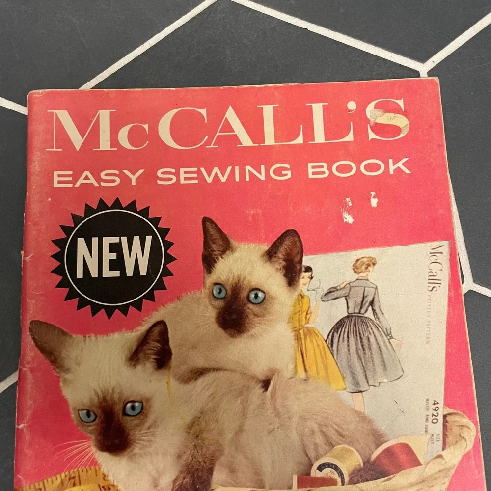 Vintage 1960 McCall's Easy Sewing Book Siamese Cats How To Sew Retro Magazine‎